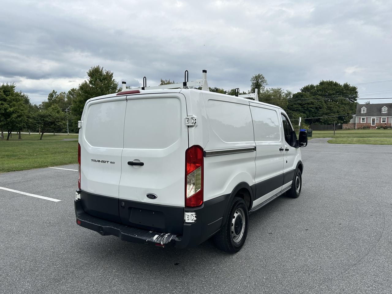 ford transit van 2017 1FTYE1YM6HKA18553 image ford transit van 2017 1FTYE1YM6HKA18553 image